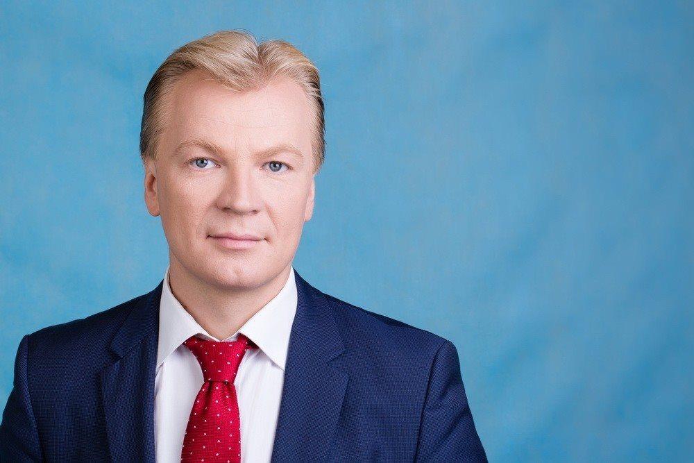 Калі Україна ставіць мэту падтрымліваць мір і стабільнасьць, і каб Беларусь не ўдарыла ў спіну, то размаўляць з Лукашэнка – недастаткова, - Віталь Рымашэўскі