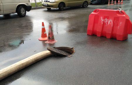 «Титанік» на Еспланадній: хто відповідатиме за збитки в ТЦ Гулівер?