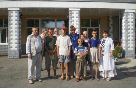 На Житомирщині директора дитячого будинку-інтерната підозрюють в експлуатації пацієнтів