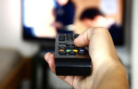 Дресирована аудиторія і гра в піддавки: чим маніпулюють творці ток-шоу?