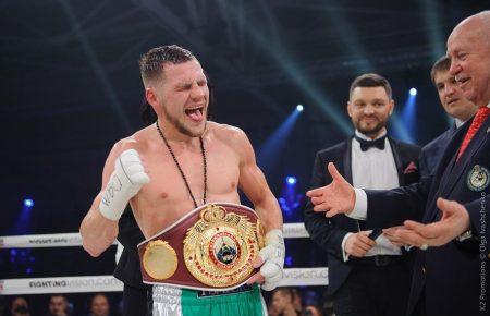 Українець Денис Берінчик виграв титул WBO International з боксу в легкій вазі (відео)