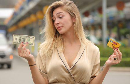 Російську блогерку та ведучу Анастасію Івлєєву не пустили в Україну