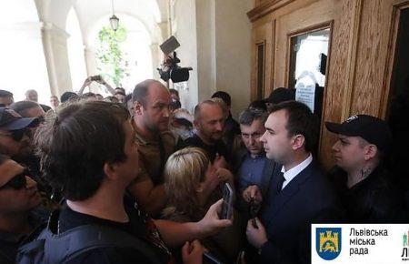 Заворушення під міськрадою у Львові: поліція відкрила кримінальне провадження