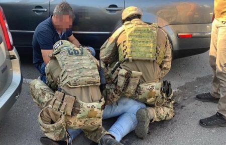 У Запоріжжі затримали поліцейського, якого підозрюють в організації замовного вбивства
