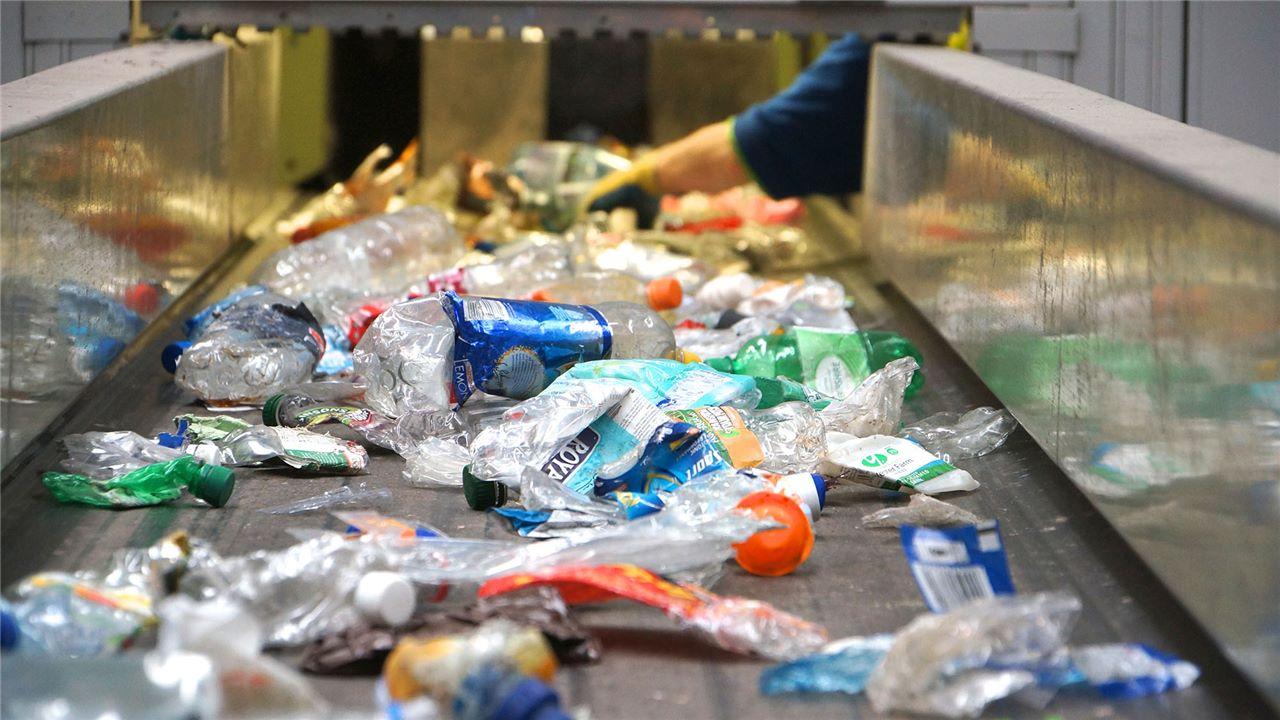 Французька компанія має намір збудувати в Україні сміттєпереробний завод