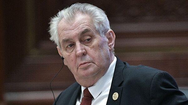 У президента Чехії спростували інформацію про нібито визнання ним окупованого Криму частиною РФ