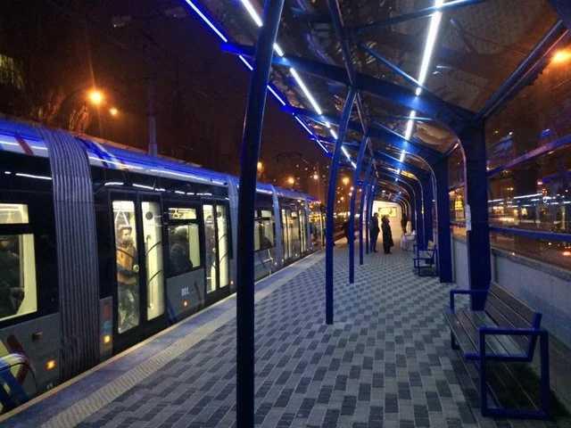 У Києві 9 та 10 листопада призупинили один маршрут швидкісного трамвая