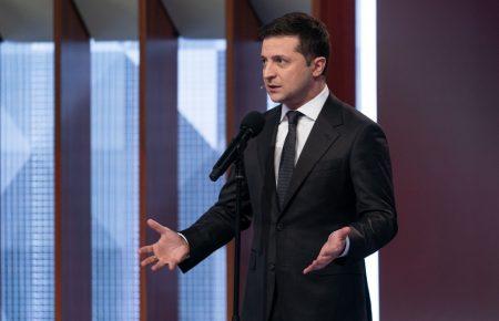 Команда президента плутає ворога — дипломат про законопроект Зеленського зі змінами до Конституції