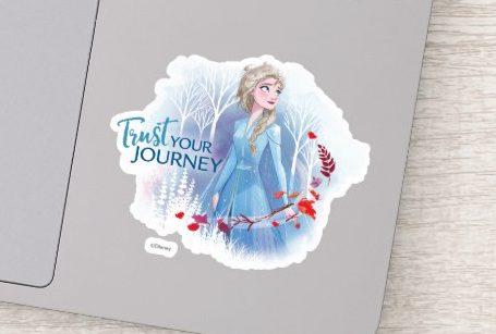 На Disney подали до суду через використання у мультфільмі гасла організації, що бореться із раком грудей