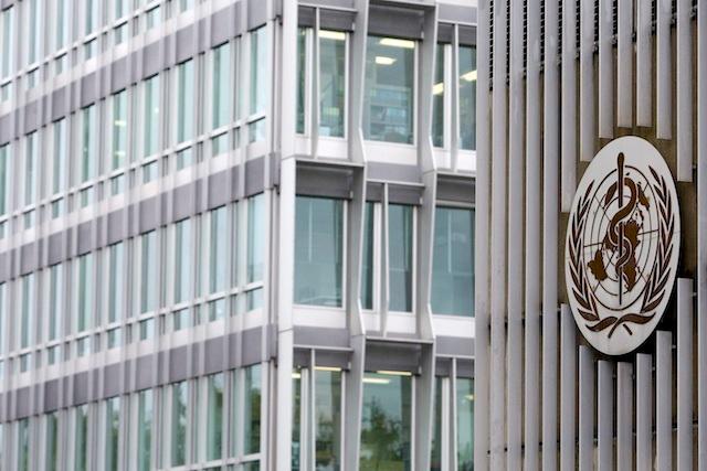 Світ увійшов до «незвіданої території» у боротьбі з коронавірусом — ВООЗ