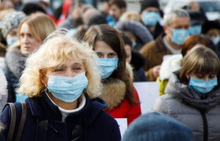 МОЗ: в Україні найбільше на COVID-19 хворіють люди віком від 31 до 40 років