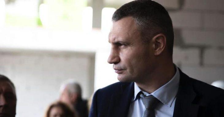 Кличко: В Киеве и области за сутки зафиксировали 37 пожаров травяного настила