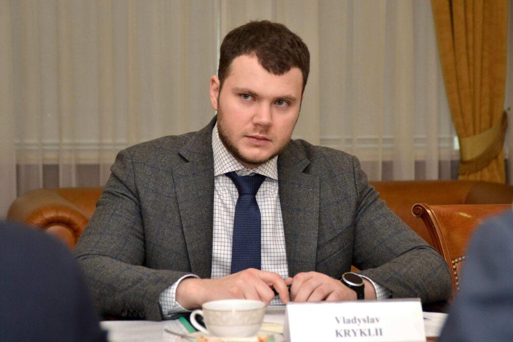 Больше всего волнует то, что начальник поезда предлагал ситуацию «замолчать» — Криклий об инциденте в поезде «Киев-Мариуполь»