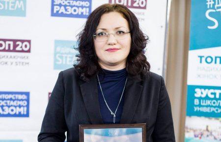 Краса математики і симетрія рівнянь: розмова з математикинею Оленою Ванєєвою