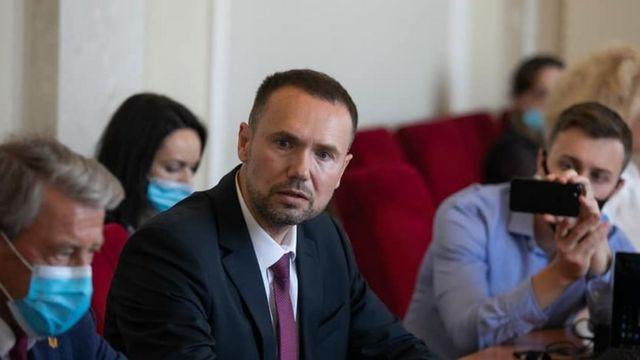 У парламенті зареєстрували проєкт постанови про звільнення Шкарлета