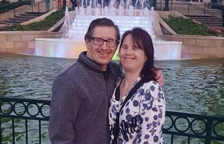 Перше подружжя із синдромом Дауна: Томмі Піллінг помер унаслідок коронавірусу