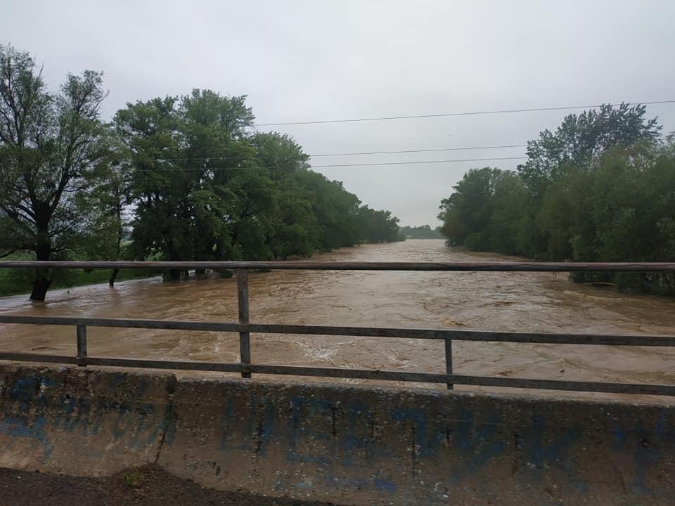 Підйом рівня води та підтоплення низин — ДСНС про можливу ситуацію на річках Закарпаття