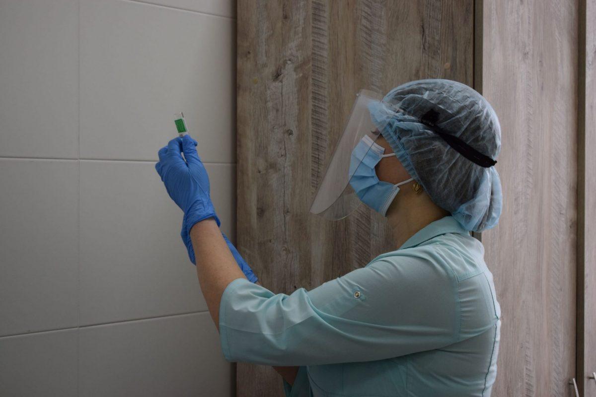 «Знаю, что у некоторых период после вакцинации тяжелый. Но это того стоит» — николаевец о прививке от COVID-19