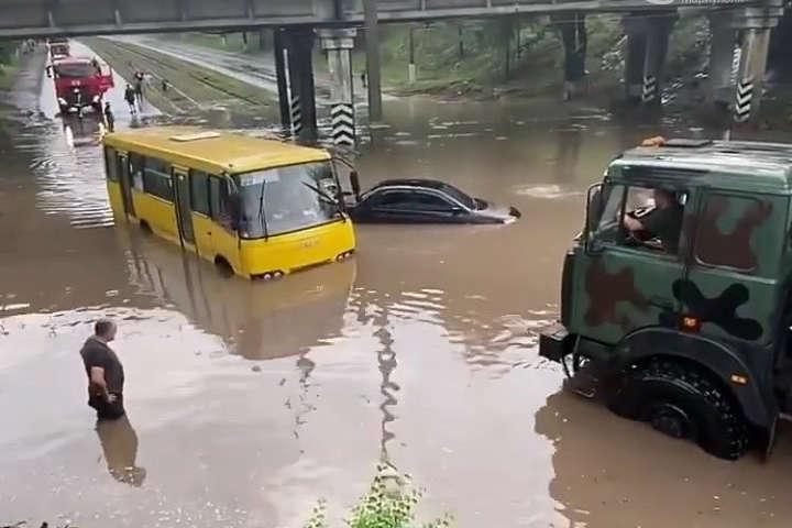 Люди почнуть перейматися екологією, коли будуть наслідки для здоров’я або будинки попливуть — Бондаренко