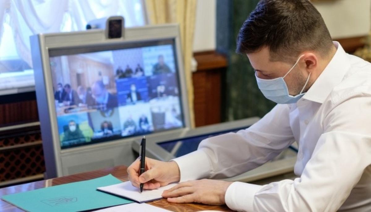Зеленський підписав закон про кримінальну відповідальність за сексуальне домагання дітей — ОП