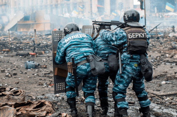 Справи Майдану: Суд дозволив заочне досудове розслідування щодо двох колишніх «беркутівців»