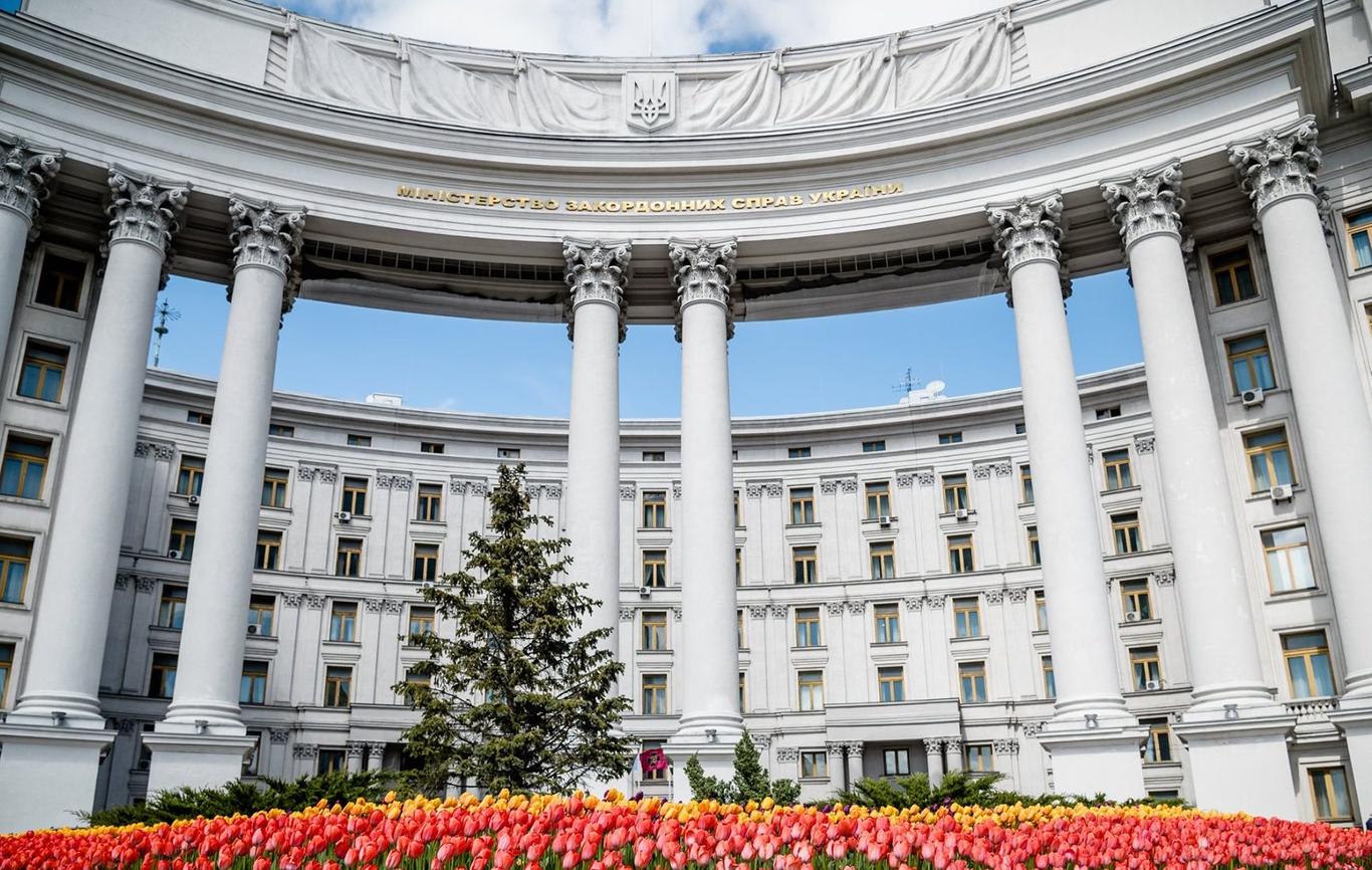 У Києві відкрили Посольство Ірландії в Україні