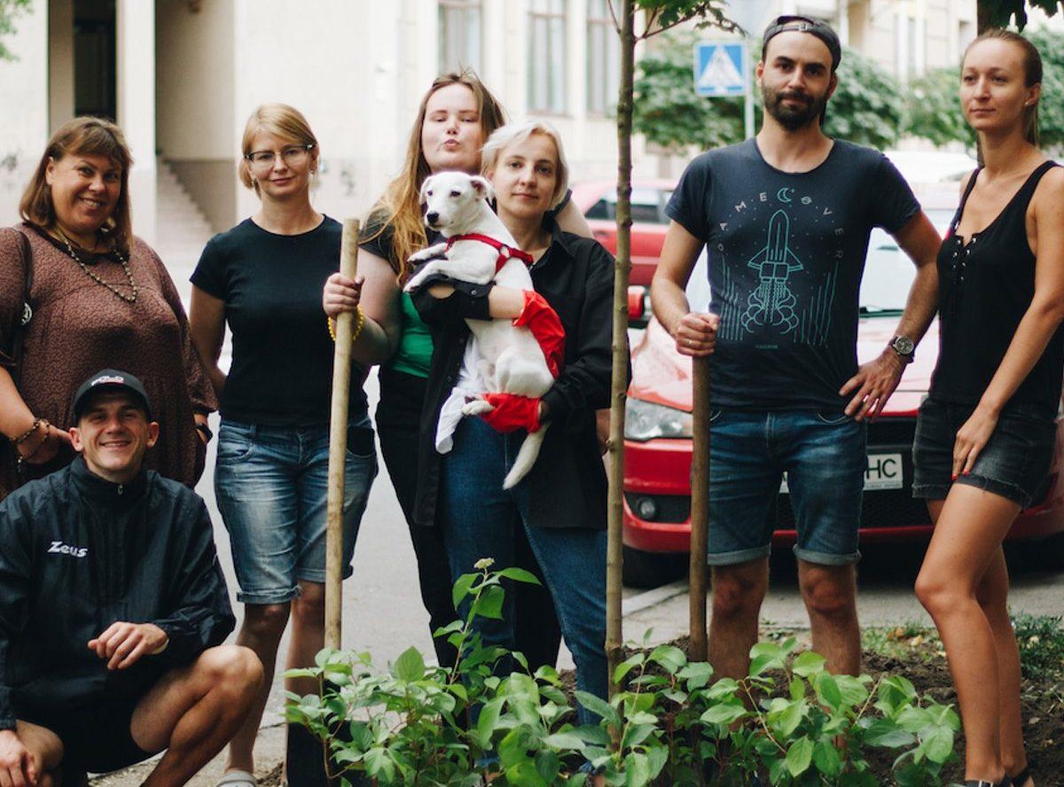 «Сафарі для громад» навчить українців будувати будиночки для комах і кажанів