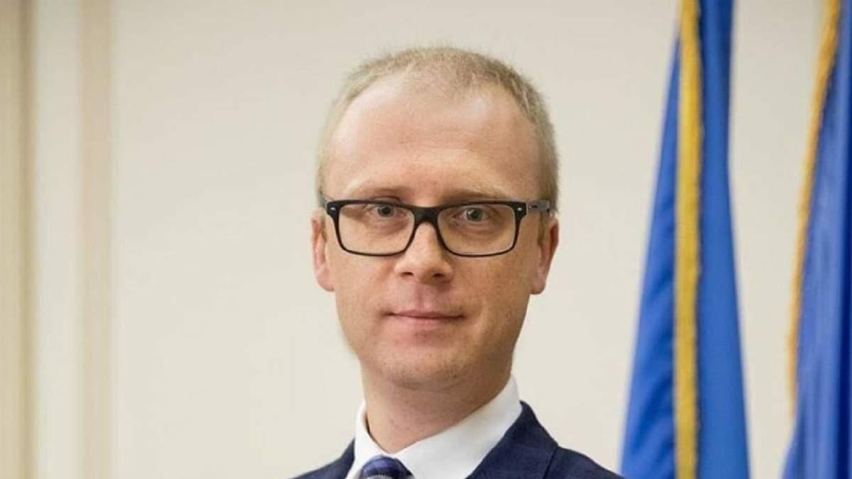 Ніколенко: «Єнін загалом пояснював безпрецедентний рівень труднощів, з якими доводилося стикатися дипломатам, щоб витягти українців»