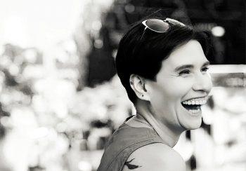 Психотерапия — не о том, чтобы сделать родителей виновными, а о том, чтобы понять, что мы взрослые — Мария Фабричева