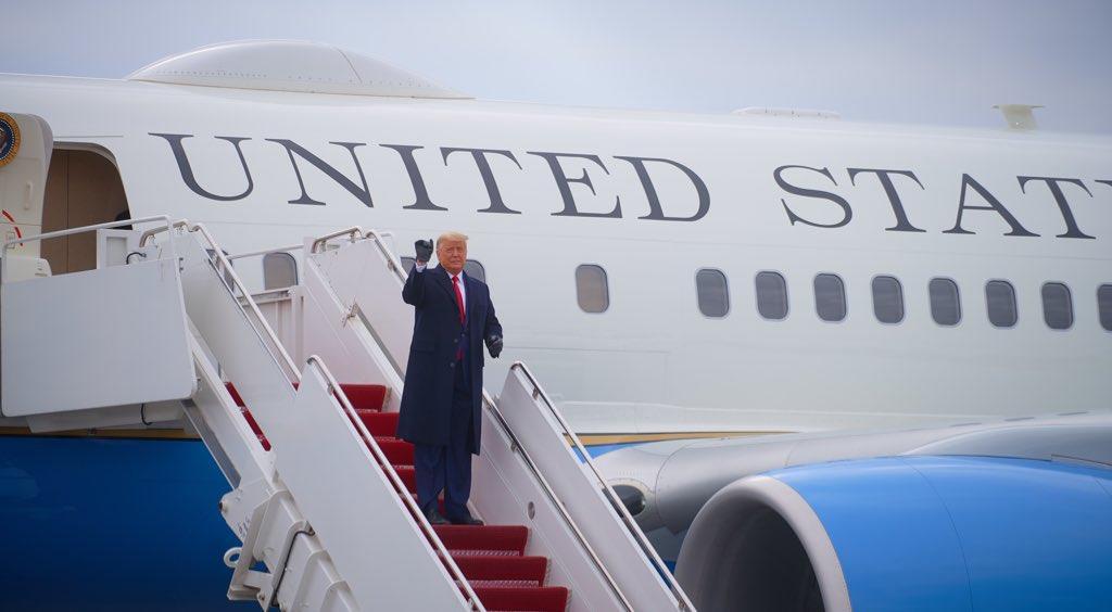 Трамп заявив про запуск власної соцмережі
