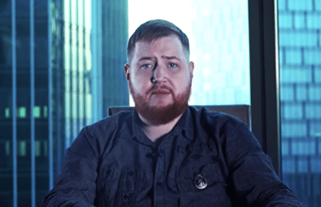 Випав голий з вікна: у Москві загинув засновник націоналістичного видання, яке підтримувало анексію Криму