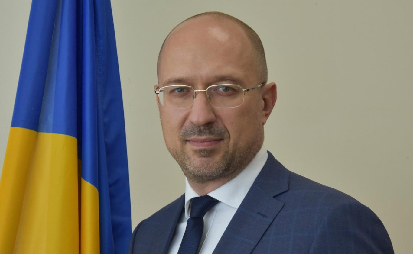 Цього року мінімальну пенсію для українців старше 70 років піднімуть до 3 тисяч грн — Шмигаль