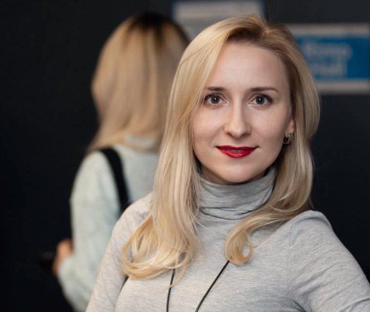 Головний посил фотофейків від антивакцинаторів — «ти не один, нас багато» — Альона Романюк