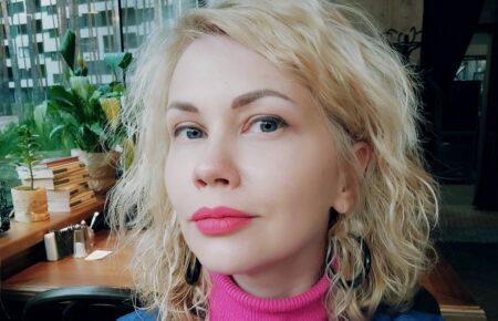 У підвалі в Гостомелі зі мною був підручник української мови, щоб відволікати людей від вибухів — викладачка