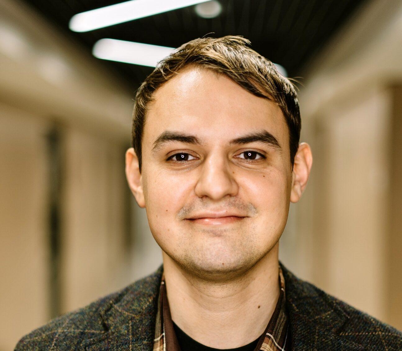 Українцям у світі треба бути на позиціях людей, які ухвалюють рішення — ректор КШЕ Тимофій Брік