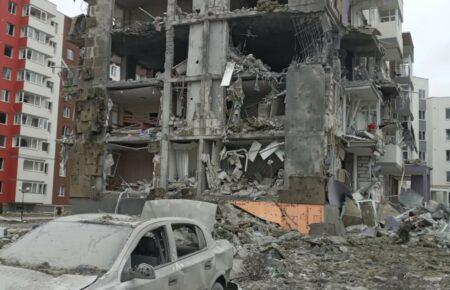 «Не могла найти под завалами дочь» — история семьи, пережившей авиаудар в Буче