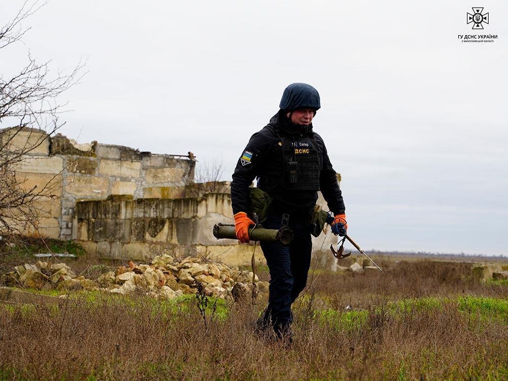 «На це можуть піти навіть не роки, а десятиліття» — піротехнік про розмінування Миколаївщини