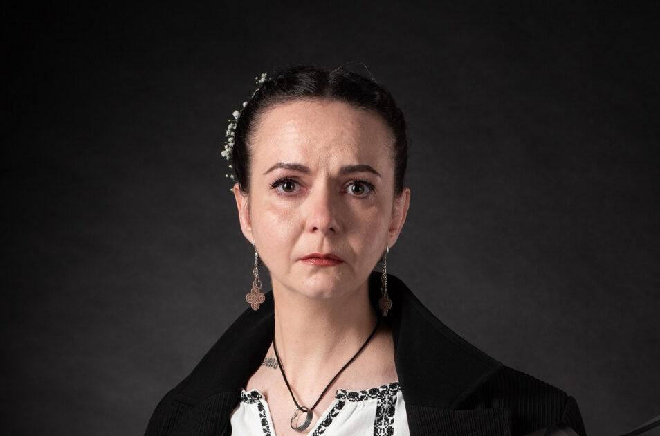 «Росіяни забрали у мене мою родину, місто і дім» — захисниця Маріуполя Валерія Суботіна «Нава» виступила в ПАРЄ