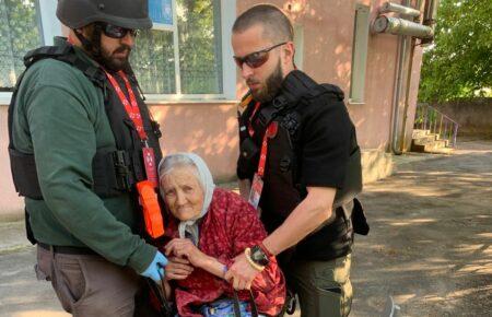 «Восток SOS» на Херсонщині долучились до евакуації за годину — координатор Ярослав Корнієнко