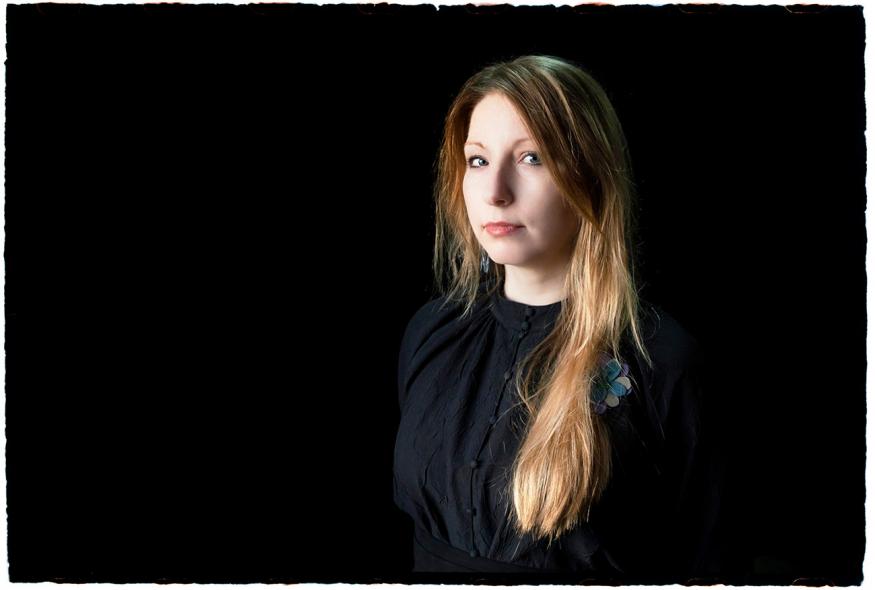 Умерла писательница Виктория Амелина, раненая при обстреле Краматорска