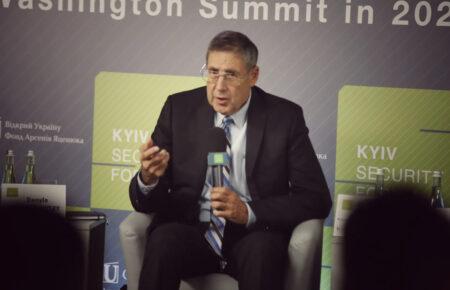 КБФ: Атлантична рада і понад 40 експертів закликають Байдена розпочати процес вступу України до НАТО