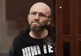 В России похищенного украинского волонтера приговорили к 18 годам заключения