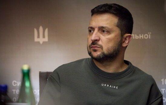 Зеленський скасував поїздки у регіони до з'ясування до з'ясування обставин падіння літака ІЛ-76 в РФ