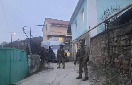 Occupiers in Crimea conduct searches in the homes of Crimean Tatars