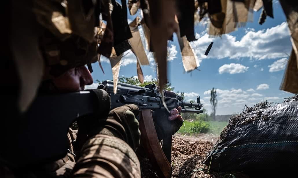 Близько 10 000 осіб особового складу втратив ворог за тиждень — командувач Сухопутних військ