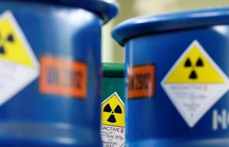 Байден підписав закон про заборону імпорту російського урану