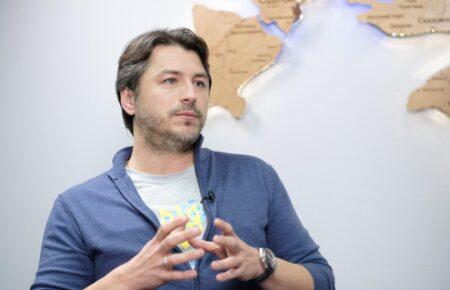 За цими приладами нічного бачення стоїть черга штурмовиків — Притула про новий мегазбір