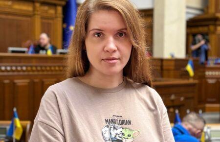 Чому Безуглу не виключають з безпекового комітету