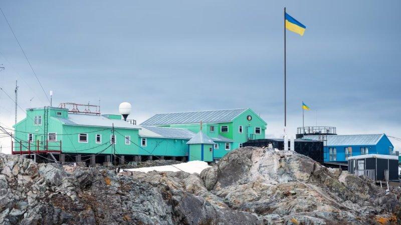 Якщо відмовитись від антарктичної експедиції, зекономлені кошти не підуть на фронт — Дикий