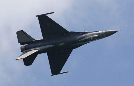 Буде відведена зона вздовж кордону на кількадесят кілометрів — професор про можливий механізм збиття Польщею ракет